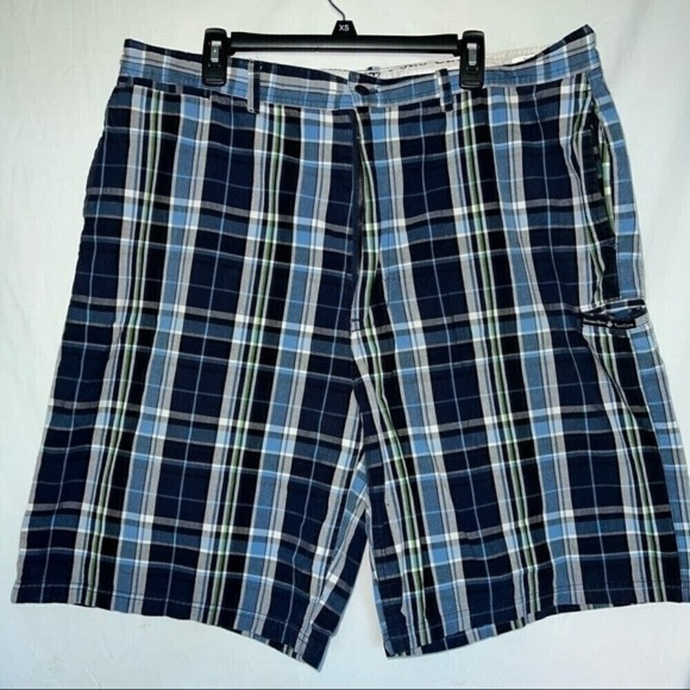 Beverly Hills polo club blue plaid shorts size 40